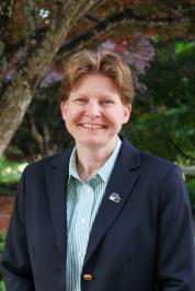 Christy Processer Headshot