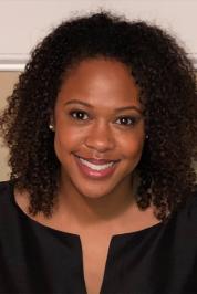 Zandra Bell Mcroy headshot