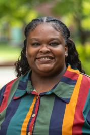 Advisor Headshot Photo