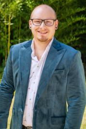 Dr. Austin Kippes