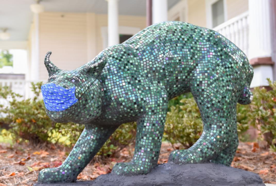 Bobcat statue with Geogia College mask