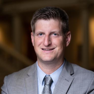 Greg Bluestein Headshot