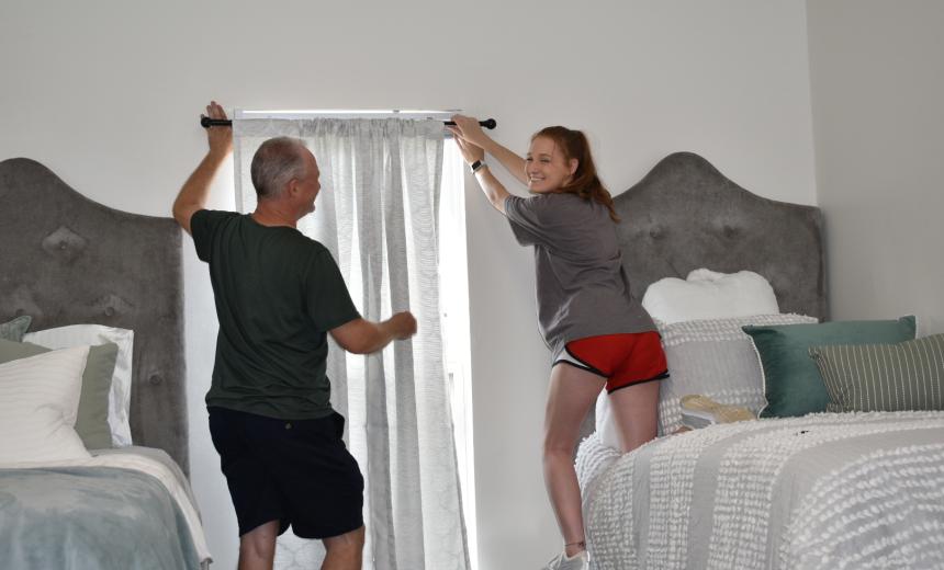 Decorating on Move-In Day